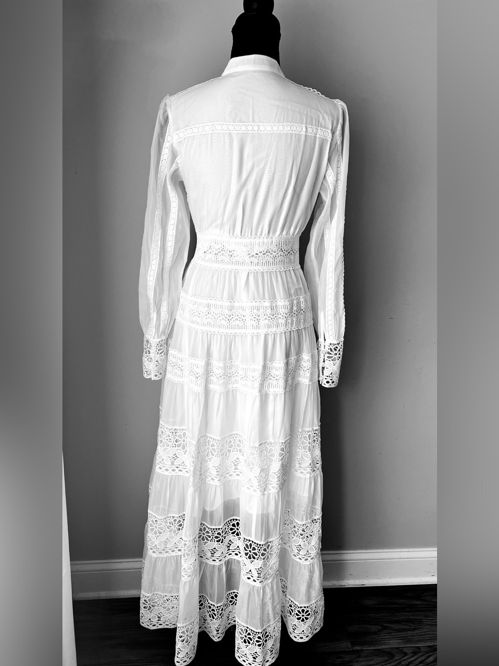 Commense semi sheer lace panel maxi dress without belt - Picture 6 of 10
